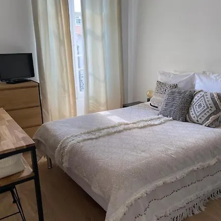 Les Mimosas Appartement *
